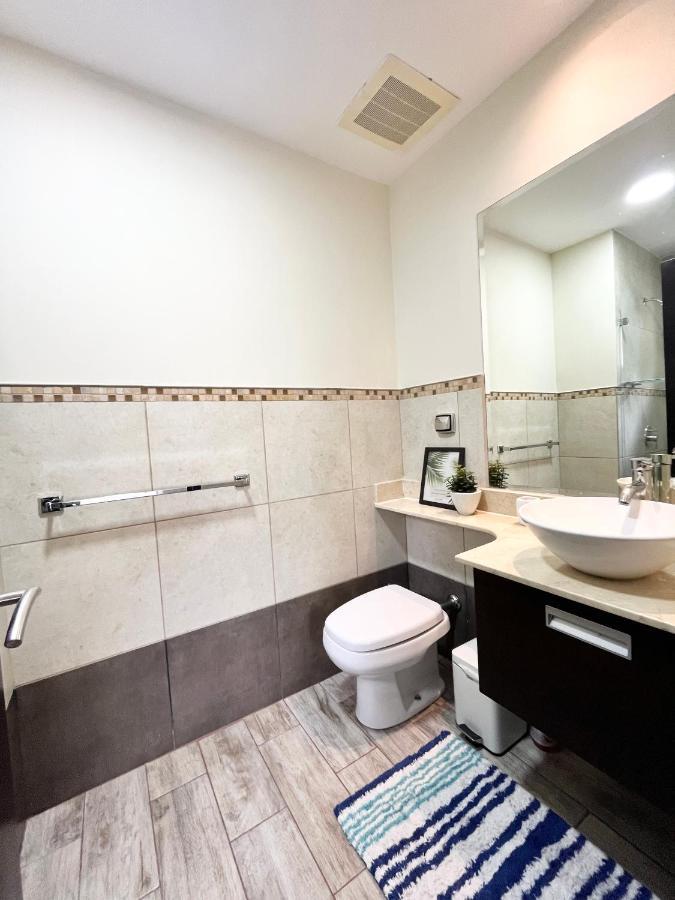Cr Mariposa Rentals Comfortable Penthouse, Ac, Pool, Gym, Tennis سانتا آنا المظهر الخارجي الصورة